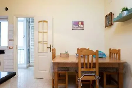 Piso Centrico Y Acogedor דירה